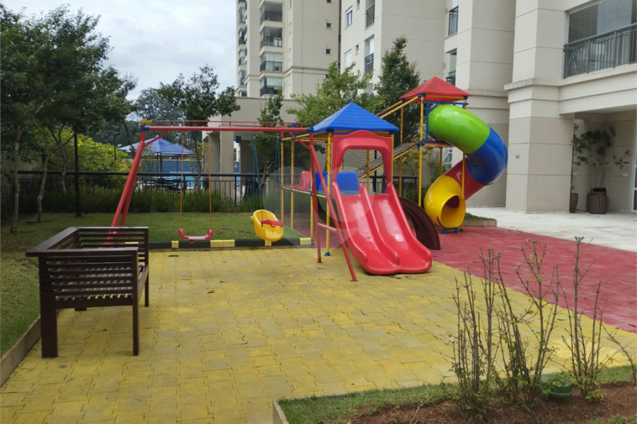 Apartamento à venda com 2 quartos, sendo 1 suíte, em Jardim Flor da Montanha, Guarulhos, SP