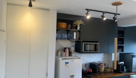 Apartamento à venda com 2 quartos em Parque Reboucas, São Paulo, SP