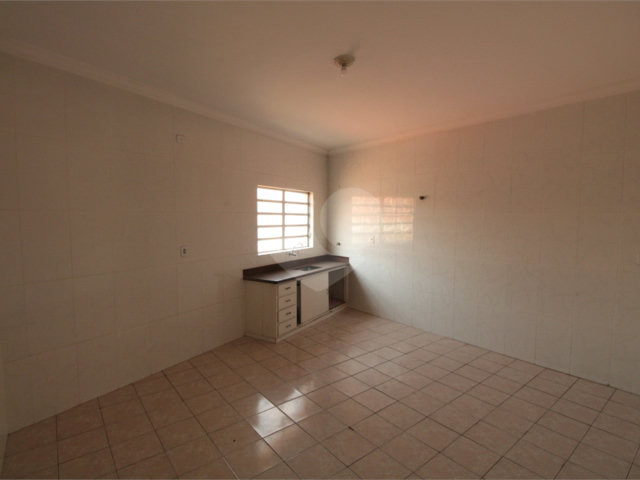 Sobrado à venda com 4 quartos, sendo 1 suíte,  em Vila Isolina Mazzei, São Paulo, SP