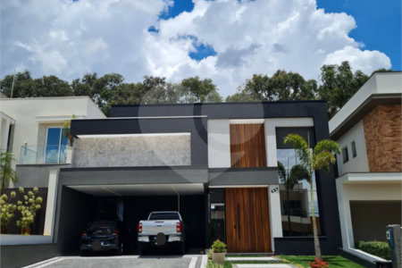 Casa à venda com 3 suítes no condomínio Residencial Duas Marias, Indaiatuba - SP