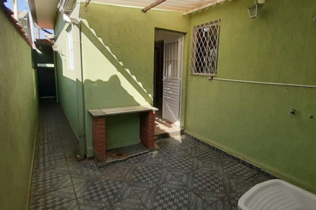 Casa à venda com 3 quartos em Taquaral, Campinas, SP