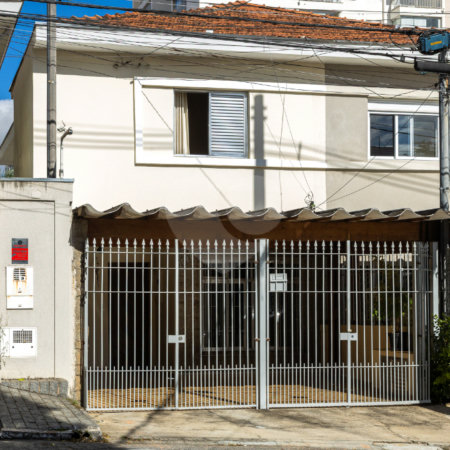 Casa à venda com 3 quartos, sendo 1 suíte, em Vila Cordeiro, São Paulo, SP