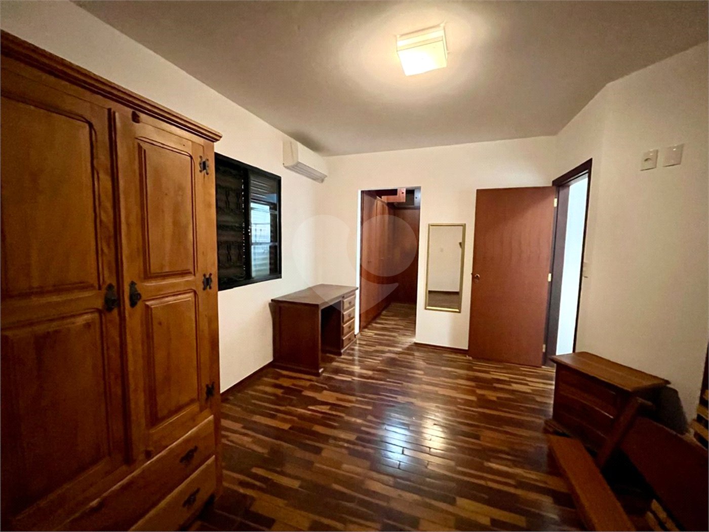 Casa Térrea à venda com 3 quartos, sendo 1 suíte,  em Cidade Universitária, Campinas, SP