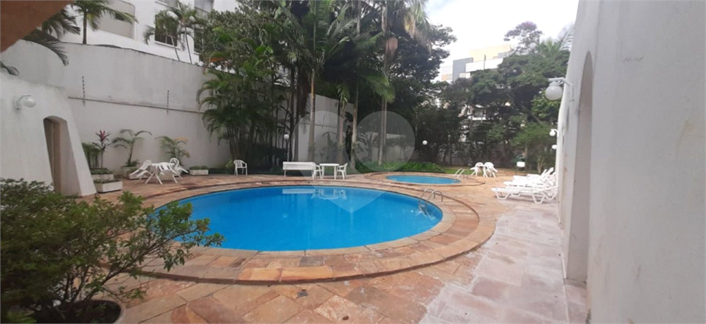 Apartamento para alugar com 3 quartos, sendo 1 suíte,  em Jardim Marajoara, São Paulo, SP