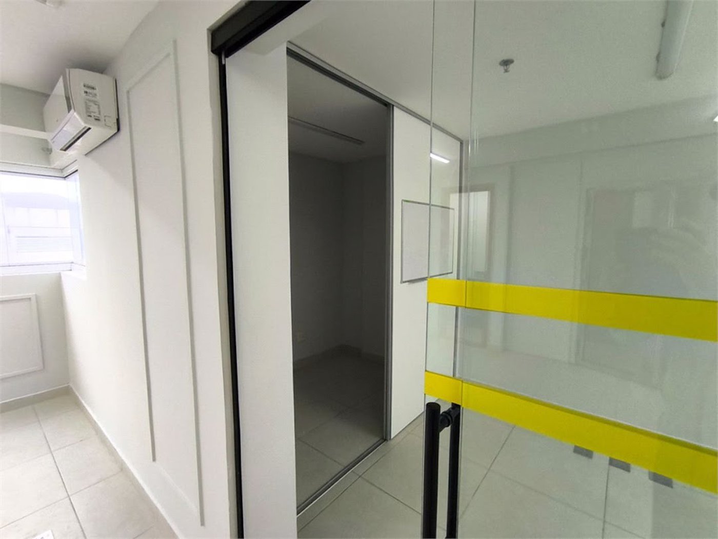 Sala Comercial para locação, Marapé, Santos - SA0016.