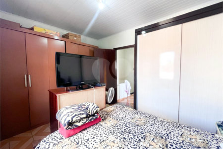 Casa à venda com 3 quartos em Chora Menino, São Paulo, SP