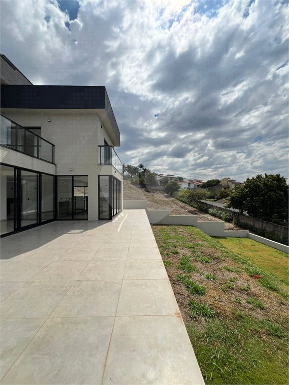 Casa à venda com 3 suítes no condomínio Spazio Design, Bragança Paulista - SP