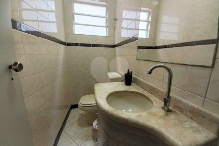 Sobrado à venda com 3 quartos, sendo 1 suíte, em Vila Lúcia, São Paulo, SP