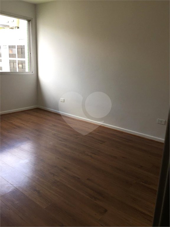 Apartamento à venda com 3 quartos, sendo 1 suíte, em Itaim Bibi, São Paulo, SP