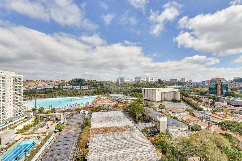 Apartamento à venda com 4 quartos, sendo 2 suítes, em Santo Amaro, São Paulo, SP