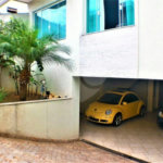 Casa à venda com 5 suítes no condomínio Travessa Tenente Ariston de Oliveira,4, São Paulo - SP