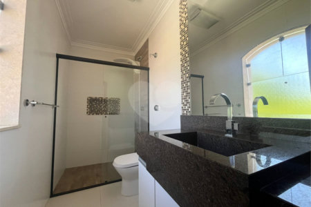 Casa à venda com 5 quartos, sendo 4 suítes,  em Jardim Franca, São Paulo, SP