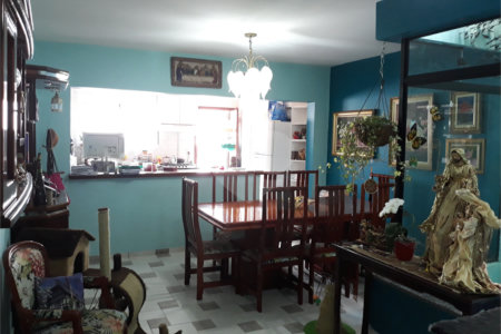 Sobrado à venda com 3 quartos, sendo 1 suíte,  em Jardim Oriental, São Paulo, SP