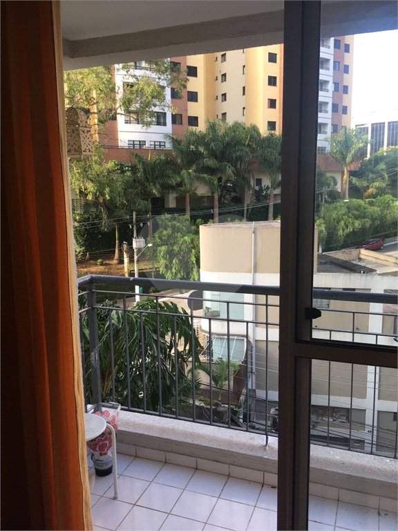 Apartamento à venda com 2 quartos, sendo 1 suíte,  em Vila Andrade, São Paulo, SP