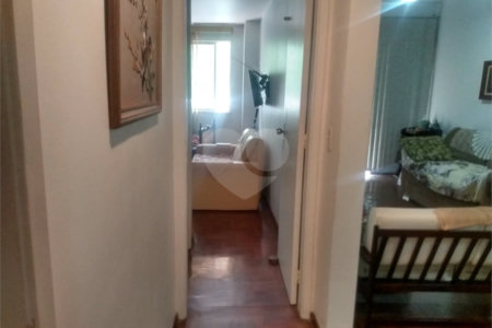 Apartamento à venda com 2 quartos, sendo 1 suíte,  em Tijuca, Rio de Janeiro, RJ