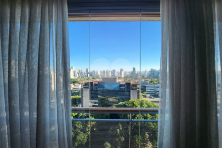 Apartamento à venda com 4 suítes em Jardim das Acácias, São Paulo, SP