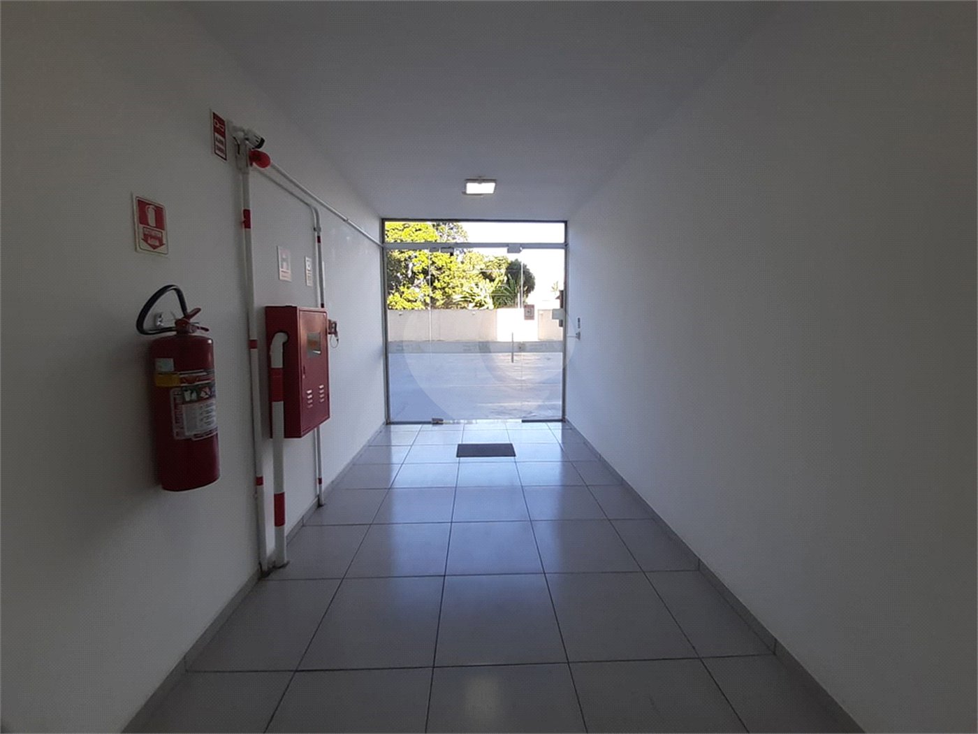 Apartamento à venda com 2 quartos, sendo 1 suíte, em Chácaras Reunidas São Jorge, Sorocaba, SP