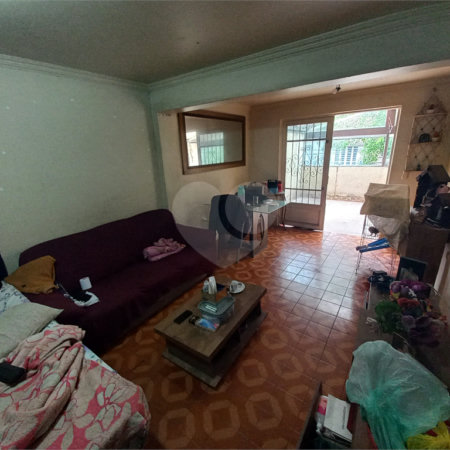 Sobrado à venda com 3 quartos, sendo 1 suíte, em Jardim Helga, São Paulo, SP