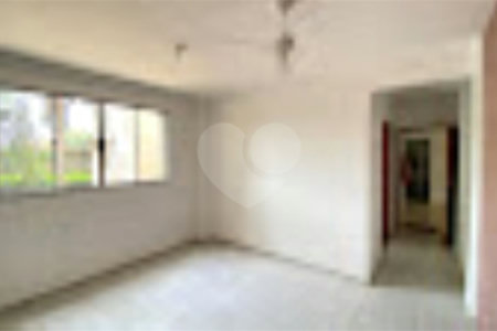 Apartamento à venda com 2 quartos em Jardim Novo Aeroporto, Três Lagoas, MS