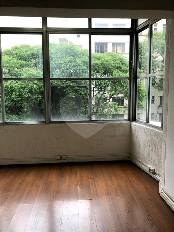 Apartamento à venda com 2 quartos em Bela Vista, São Paulo, SP