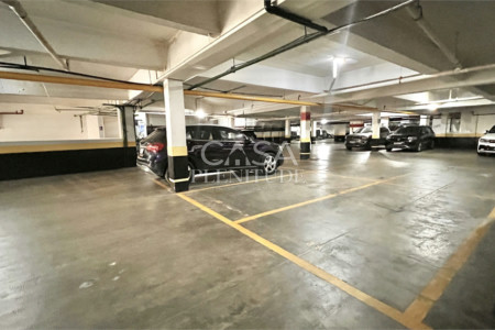 Apartamento à venda com 4 quartos, sendo 1 suíte,  em Vila Mariana, São Paulo, SP