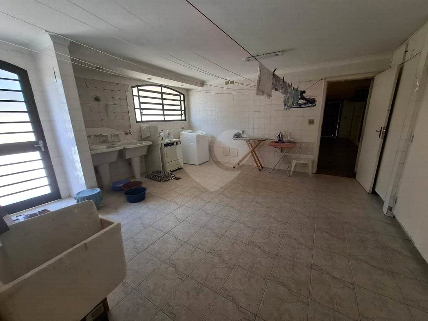 Casa à venda com 5 quartos, sendo 3 suítes,  em Alto da Boa Vista, São Paulo, SP