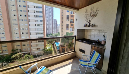 Apartamento à venda com 4 quartos, sendo 2 suítes,  em Vila Suzana, São Paulo, SP