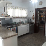Sobrado à venda com 6 quartos, sendo 5 suítes, em Tremembé, São Paulo, SP
