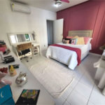 Casa com 6 dormitórios à venda, 650 m² por R$ 3.700.000,00 - Ilha Porchat - São Vicente/SP