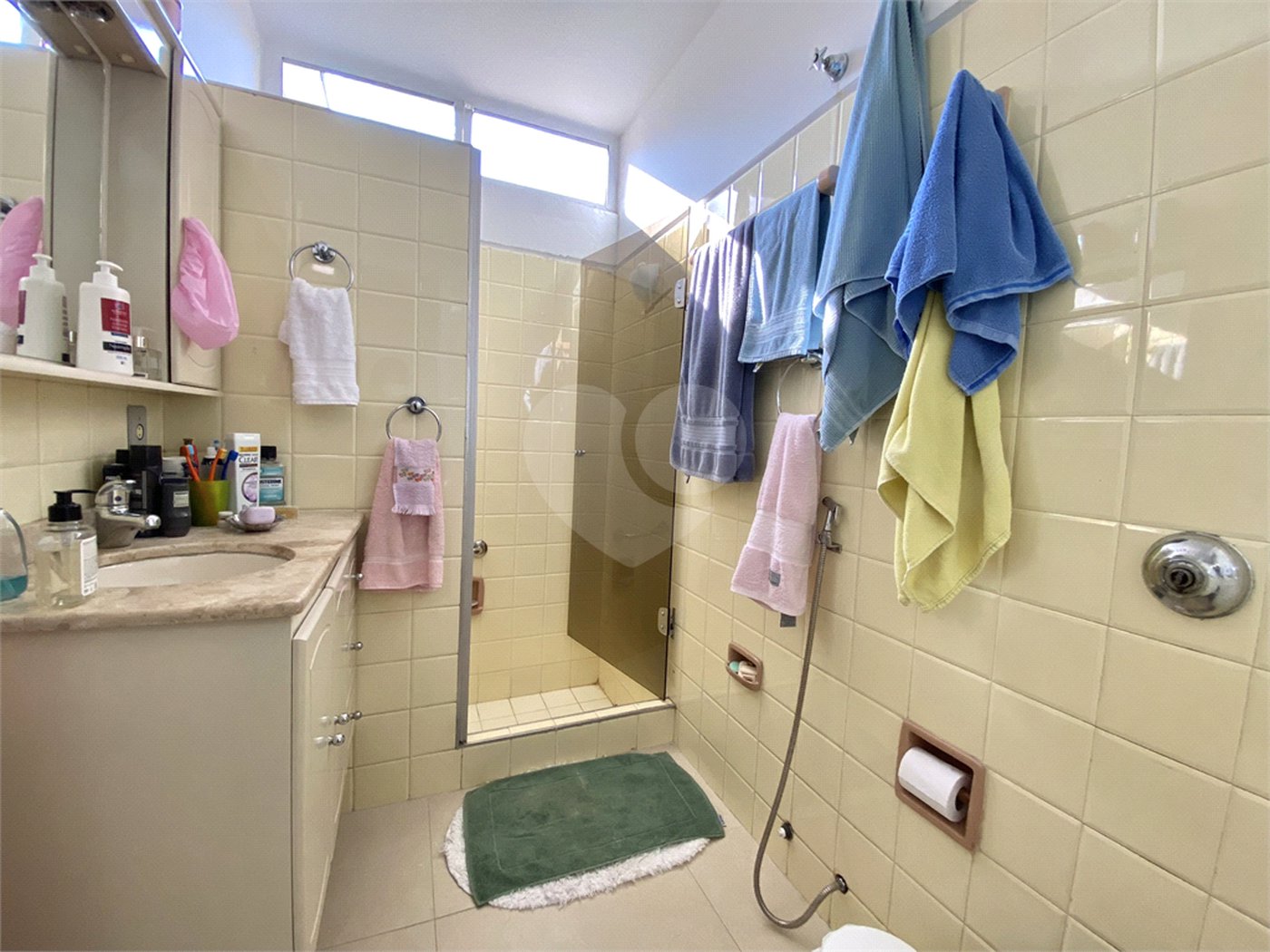 Casa de Vila à venda com 3 quartos, sendo 1 suíte, em Jardim Hípico, São Paulo, SP