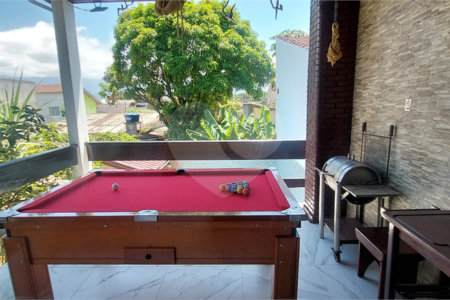 Casa à venda com 3 quartos, sendo 2 suítes,  em Indaiá, Bertioga, SP