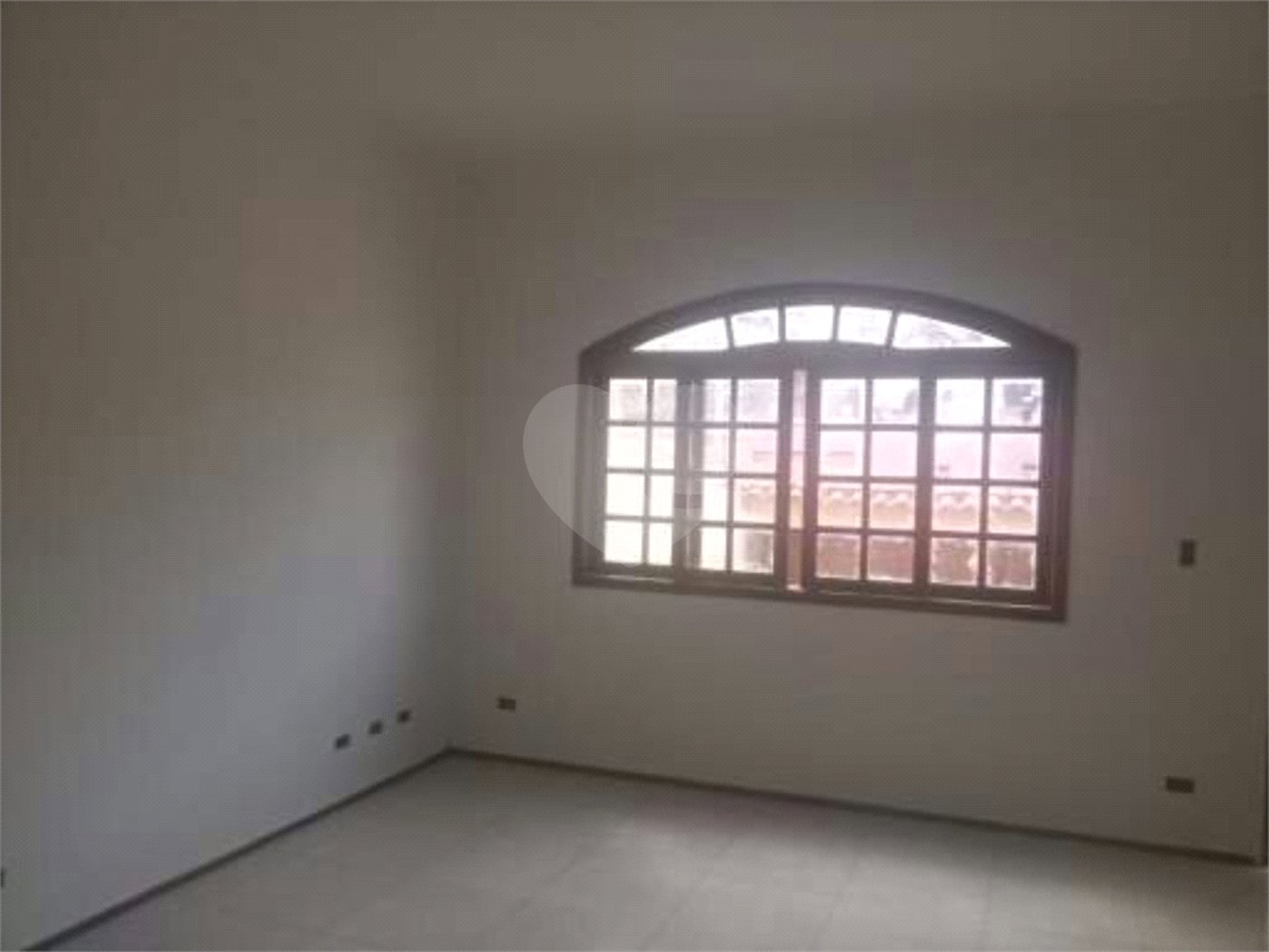 Sobrado à venda com 3 quartos, sendo 1 suíte, em Jardim Monte Kemel, São Paulo, SP