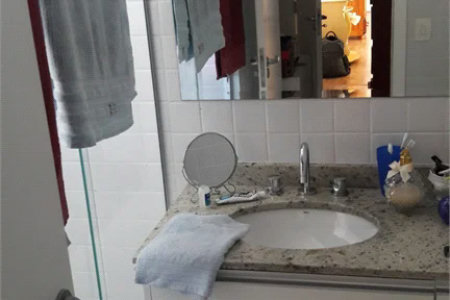 Apartamento à venda com 2 suítes em Vila Andrade, São Paulo, SP