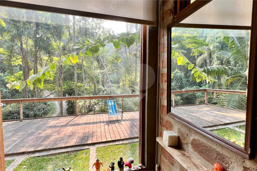 Casa à venda com 4 quartos, sendo 1 suíte, em Serra da Cantareira, Mairiporã, SP