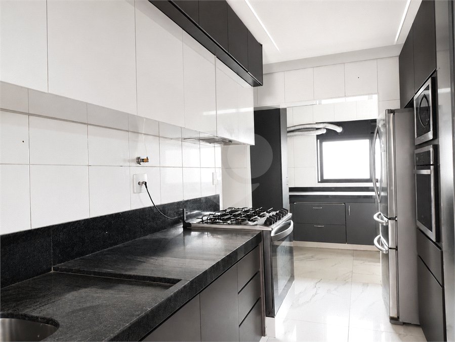 Apartamento à venda com 3 suítes em Santana, São Paulo, SP