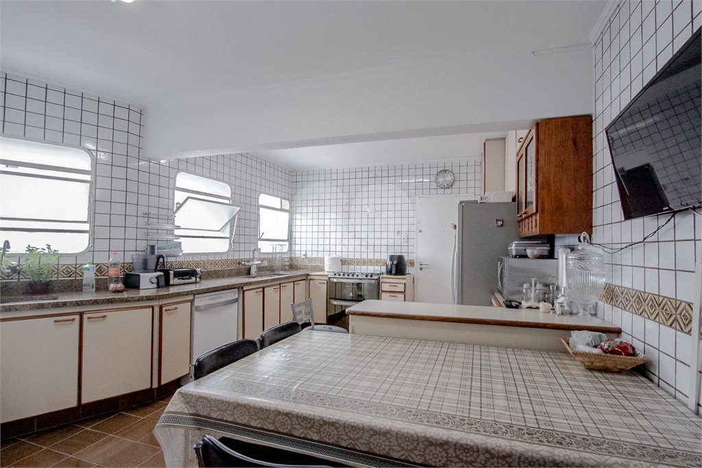 Apartamento à venda com 4 quartos, sendo 1 suíte, em Granja Julieta, São Paulo, SP
