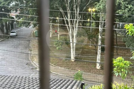 Sobrado à venda com 4 quartos, sendo 2 suítes,  em Jardim Bonfiglioli, São Paulo, SP