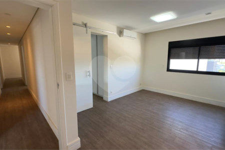 Casa à venda com 6 quartos, sendo 3 suítes, no condomínio Jardim Vila Paradiso, Indaiatuba - SP