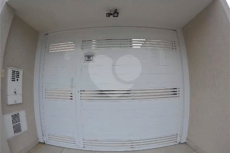 Sobrado à venda com 3 quartos, sendo 1 suíte, em Vila Lúcia, São Paulo, SP