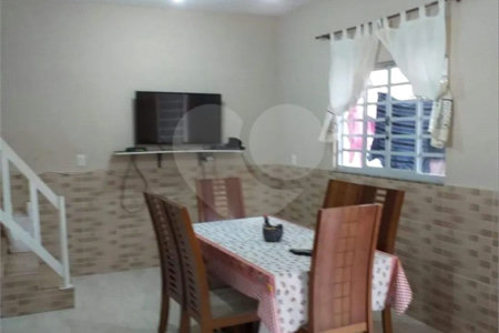 Casa à venda com 2 suítes no condomínio Campo Lindo, Rio de Janeiro - RJ