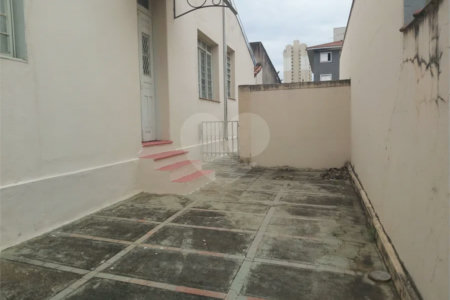Casa térrea a venda no centro de São Carlos com 3 quartos