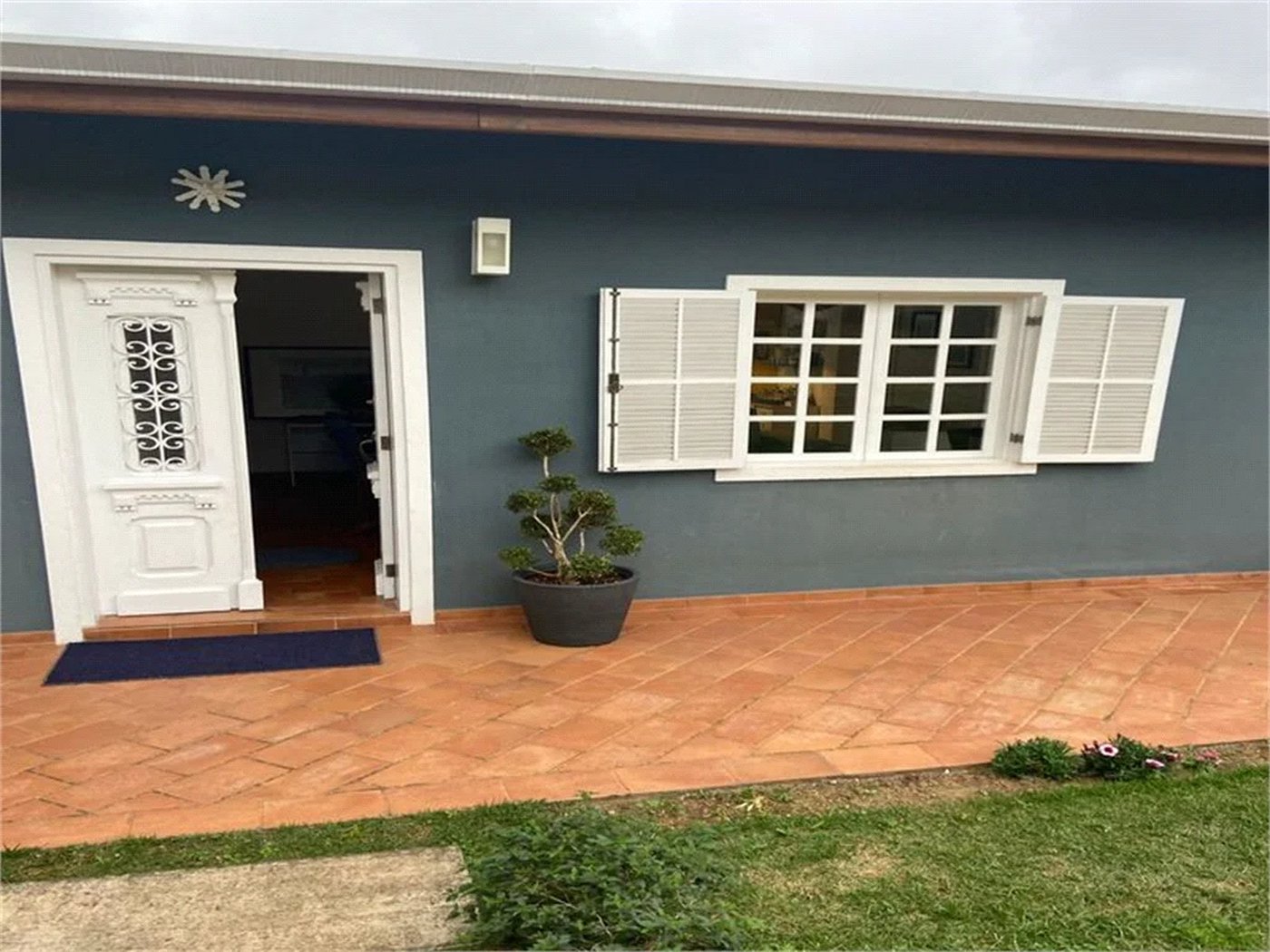 Casa de Vila à venda com 3 quartos, sendo 1 suíte, em Cidade São Francisco, São Paulo, SP