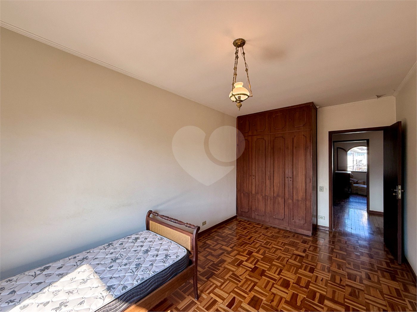 Casa à venda com 3 quartos, sendo 1 suíte,  em Vila Cruzeiro, São Paulo, SP