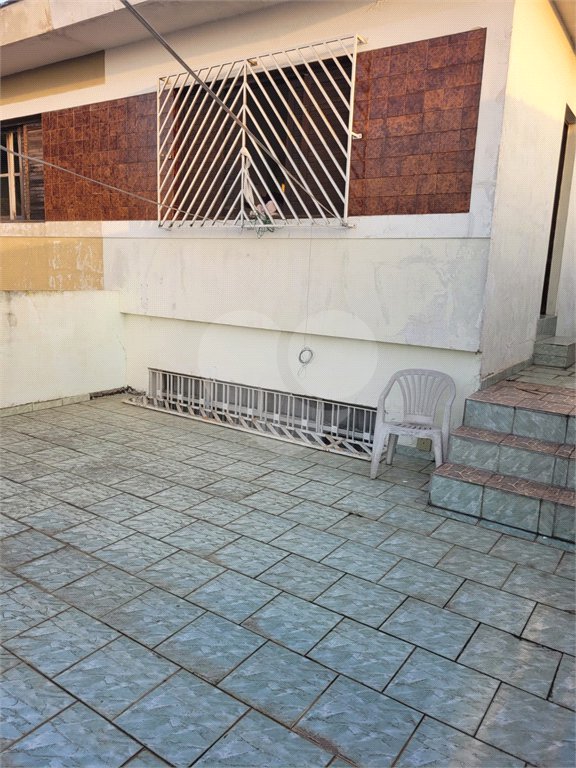 Sobrado à venda com 3 quartos em Vila Marari, São Paulo, SP
