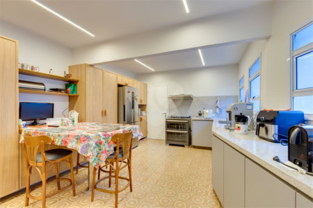 Apartamento à venda com 4 quartos, sendo 2 suítes, em Granja Julieta, São Paulo, SP