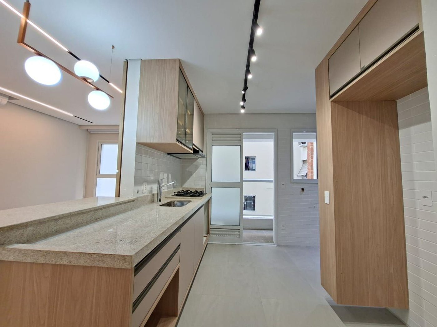 Apartamento com 2 dormitórios à venda, 82 m² por R$ 1.150.000,00 - Aparecida - Santos/SP
