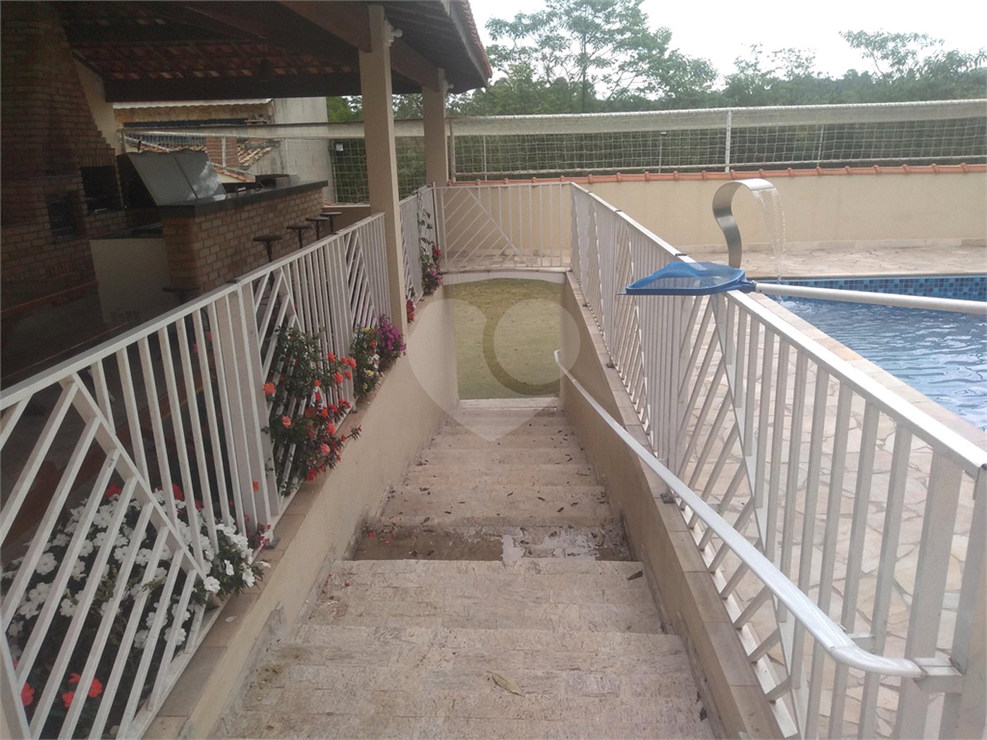 Chácara à venda com 4 suítes em Pirucaia, Mairiporã, SP
