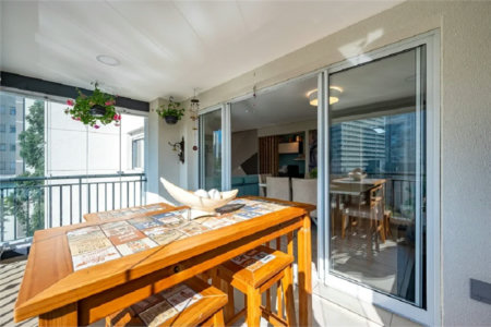 Apartamento à venda com 3 suítes em Jardim Caboré, São Paulo, SP