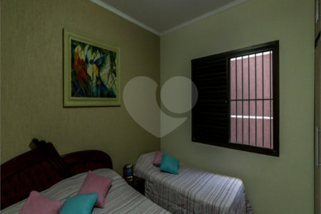 Casa à venda ou para alugar com 5 quartos, sendo 3 suítes, em Independência, São Bernardo do Campo, SP