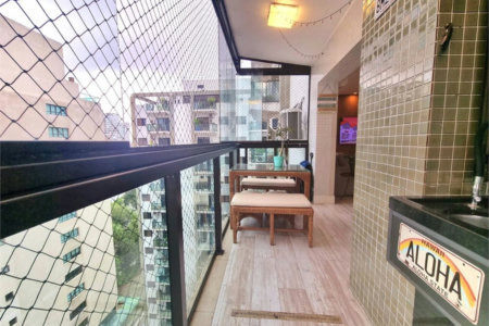 Apartamento Residencial à venda, Boqueirão, Santos - AP0700.